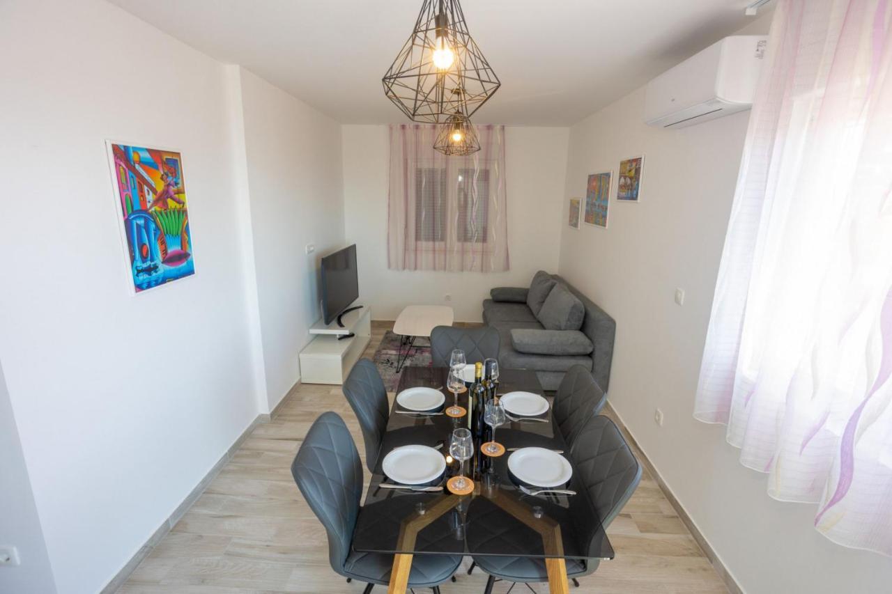 R&R Residence بودْسْتغانا المظهر الخارجي الصورة