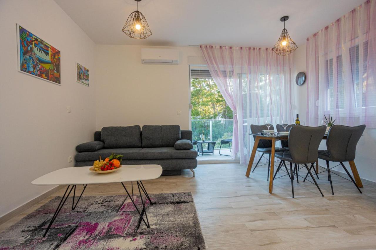 R&R Residence بودْسْتغانا المظهر الخارجي الصورة