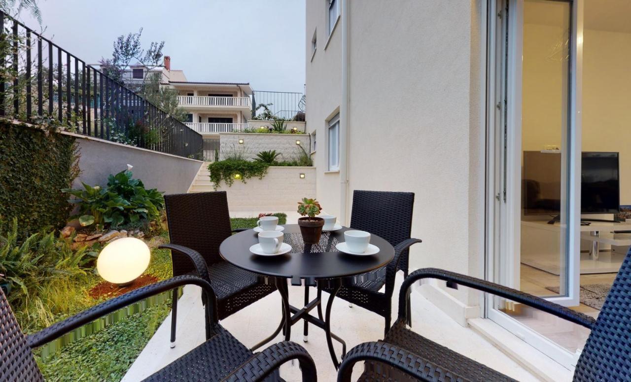 R&R Residence بودْسْتغانا المظهر الخارجي الصورة