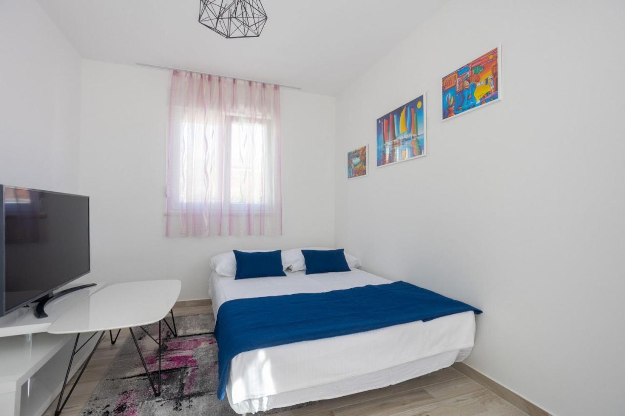 R&R Residence بودْسْتغانا المظهر الخارجي الصورة
